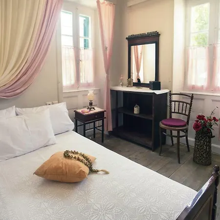 ηouse 1910 By Plaza Villa Zakynthos Town
