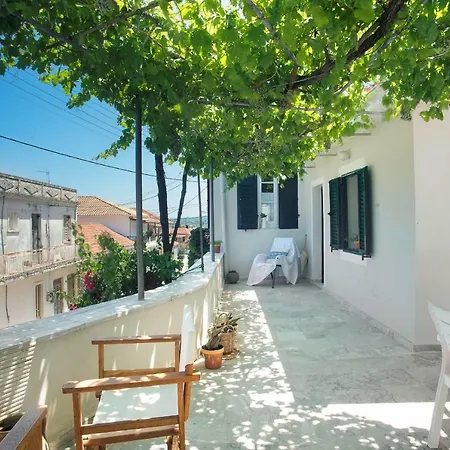 ηouse 1910 By Plaza Villa Zakynthos Town